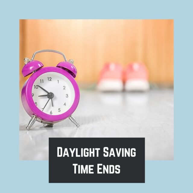 Don't forget to turn back your clocks! 

Daylight Saving Time ended this morning at 2:00 AM ⏰

What will you do with your extra hour?

#DaylightSavingTimeEnds  #FallBack